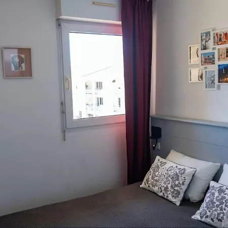 Plein Sud Sur La Terrasse Piscine A * Antibes